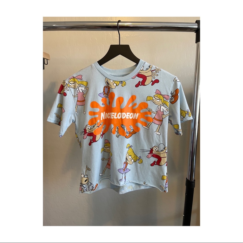 Women’s Small Slightly Cropped Nickelodeon T-Shirt